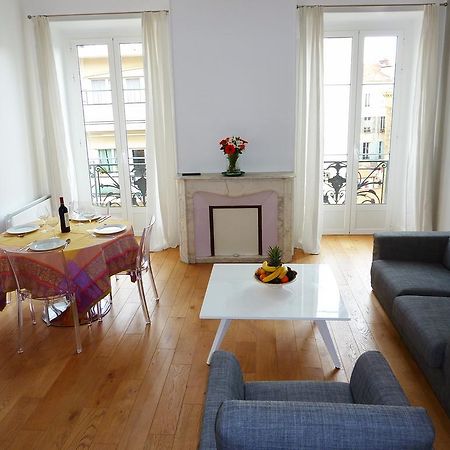 "Le Jazzy" By Enjoynice, 3-Bedroom, 2-Bathroom Spacious Central Apartment Eksteriør billede